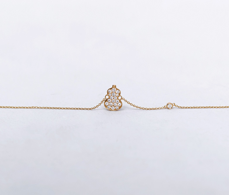 Round Diamond Gourd Pendant Bracelet