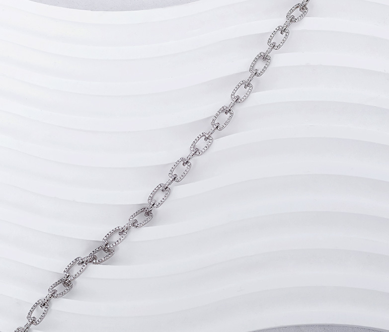 Luxe Diamond Link Bracelet